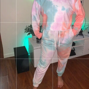 Joggers set Tye die Pull-On Coordinating (medium top large bottom). M/L